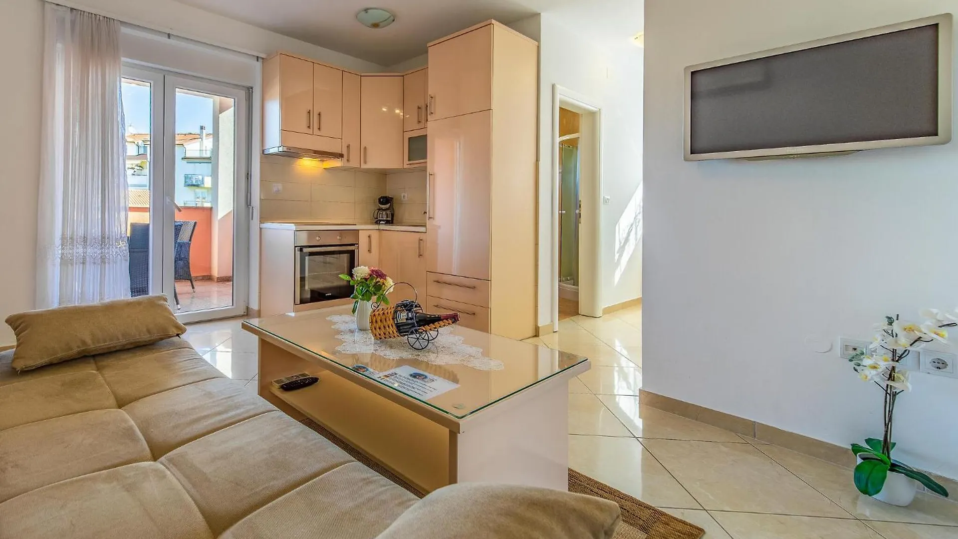 2 Bedroom Awesome Apartment In Medulin Croatia